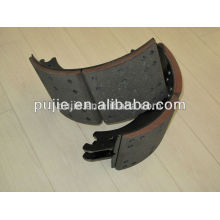 High temperature resistant brake shoe assembly